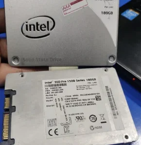 Hard disk 180gb SSD